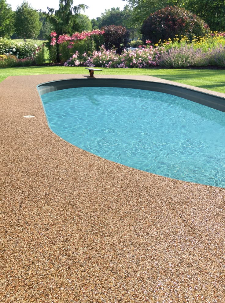 Resin bound flooring